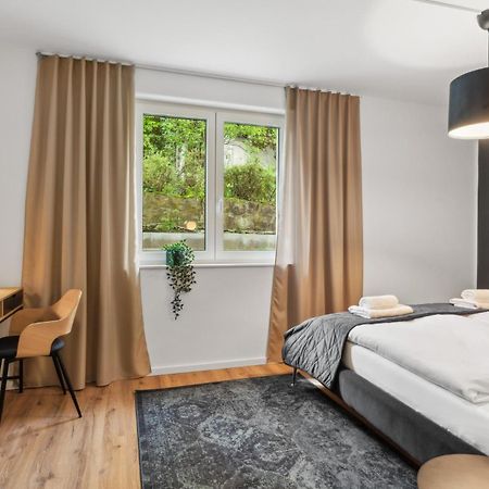 Deluxe Apartment In Bielefeld City Mit Parkplatz Und Terrasse Eksteriør billede