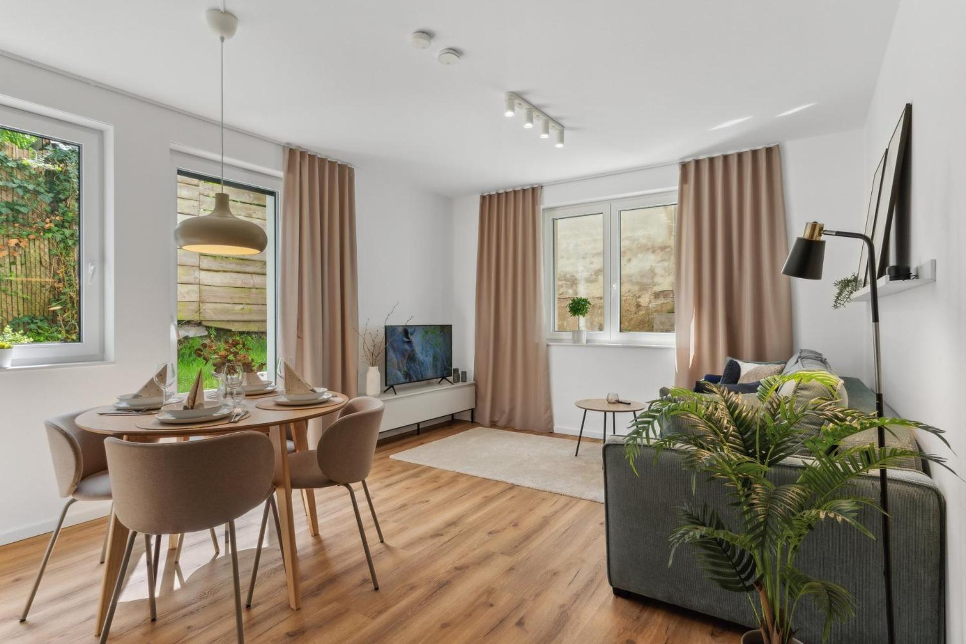 Deluxe Apartment In Bielefeld City Mit Parkplatz Und Terrasse Eksteriør billede