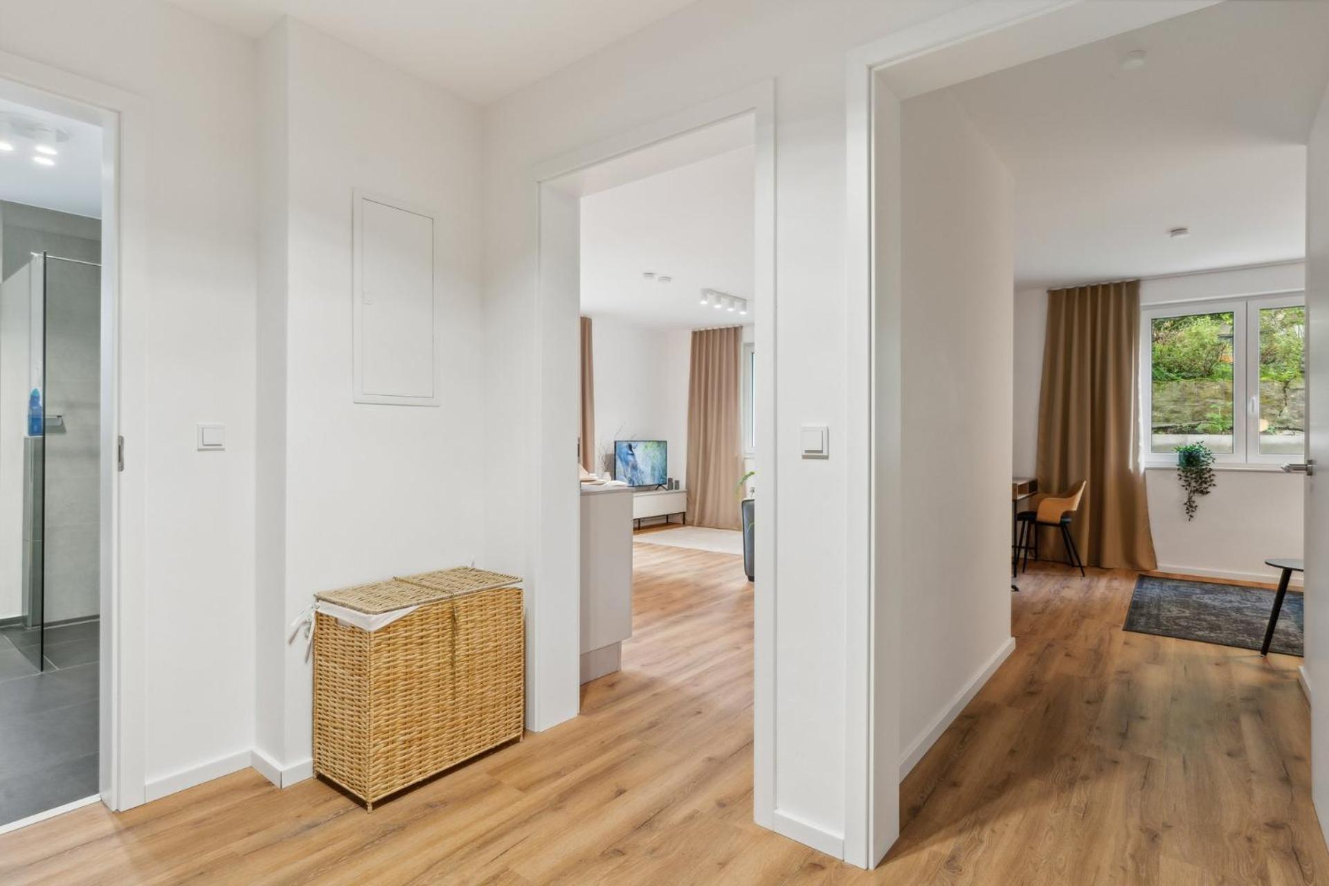Deluxe Apartment In Bielefeld City Mit Parkplatz Und Terrasse Eksteriør billede